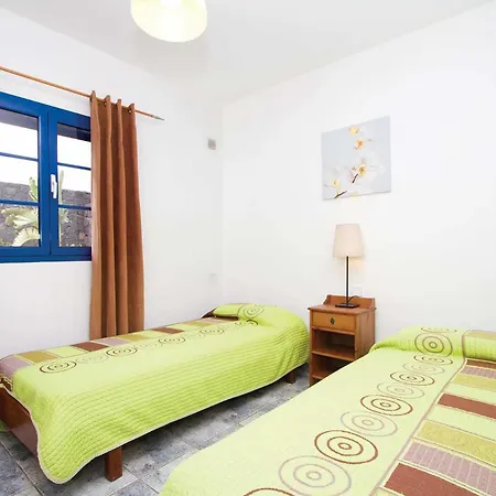 Вилла Awesome Puerto Del Carmen - 3 Bedrooms - Belgica Excelente - Close To Amenities - Air Conditioning